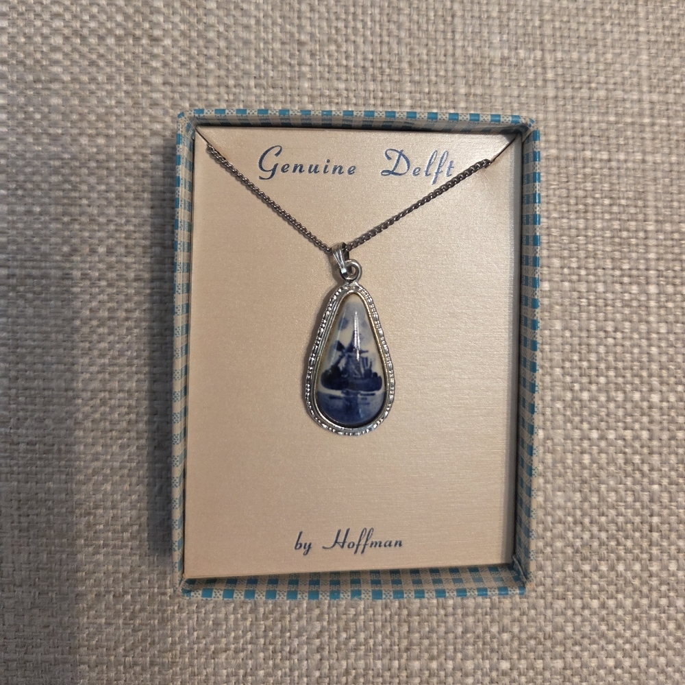 Genuine Delft by Hoffman Blue and Silver Pendant Necklace